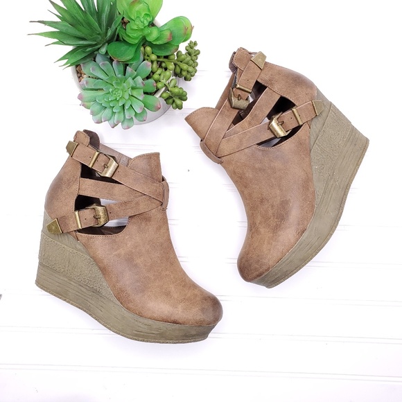 chunky wedge booties